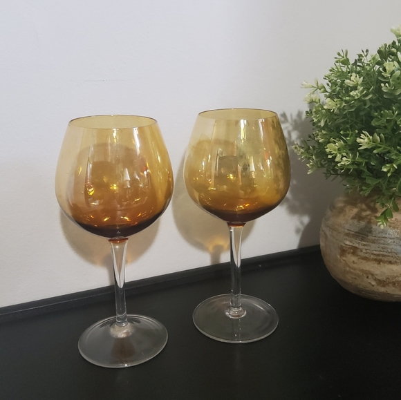 Vintage Bohemia Crystal Wine Glasses, set of two - Picture 2 of 5